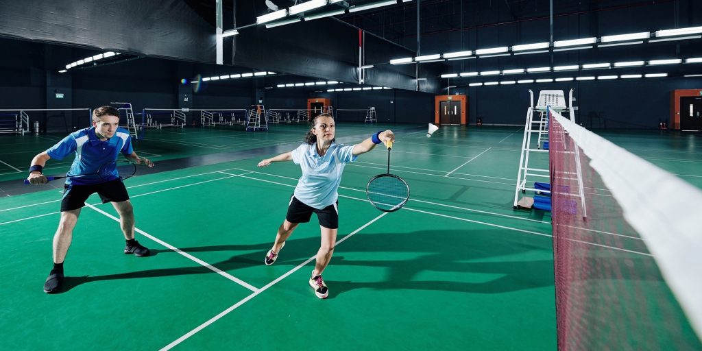 club badminton